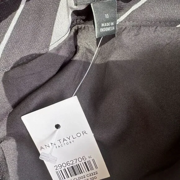 NWT Ann Taylor Striped Black and White Women's Skirt - Picture 6 of 7